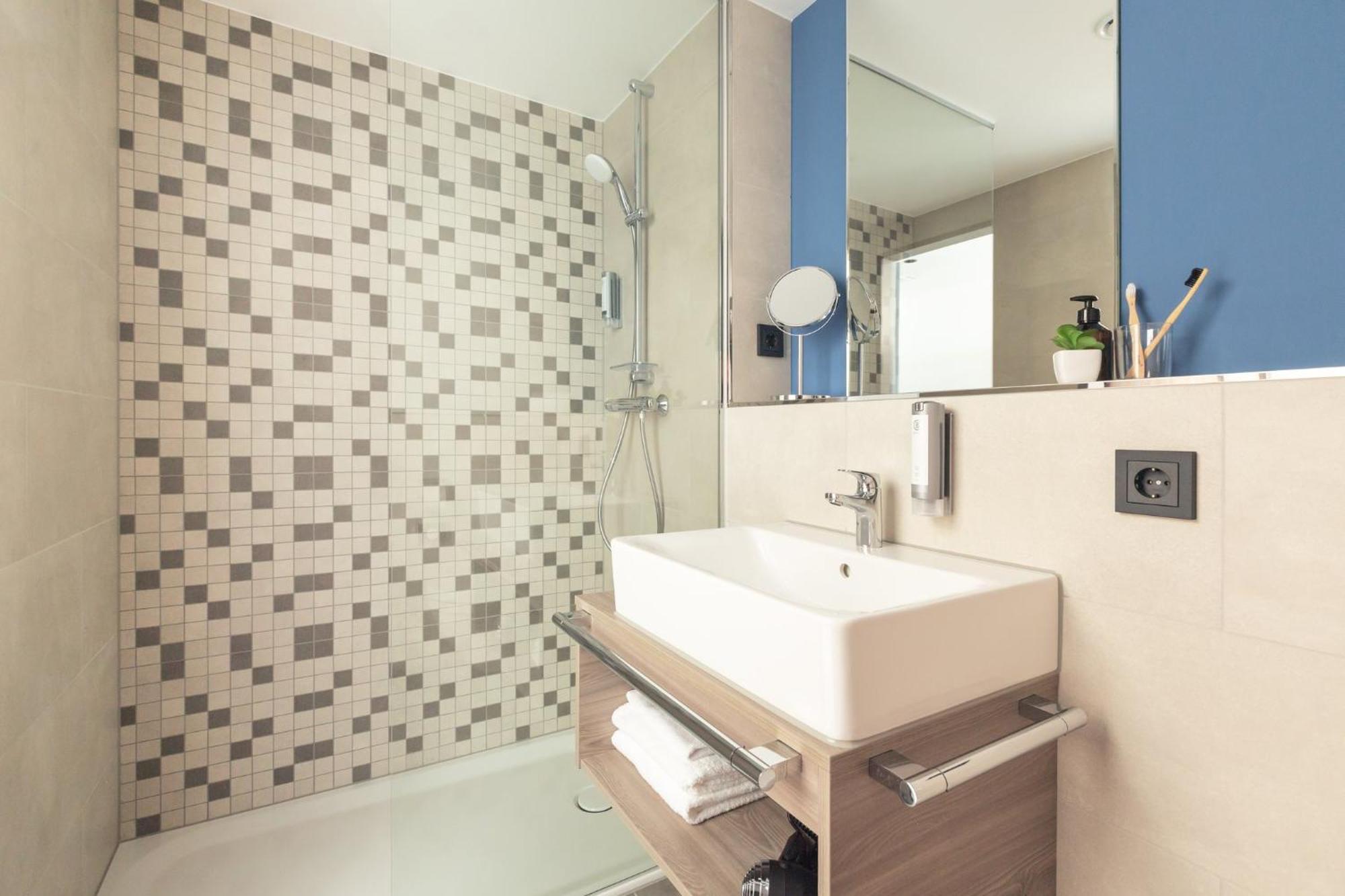 Garner Hotel Augsburg Nord By Ihg Герстхофен Экстерьер фото